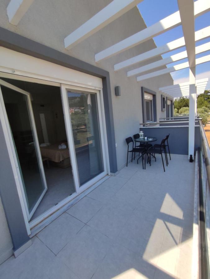 Meliria Apartments Skala Rachoni  Zewnętrze zdjęcie